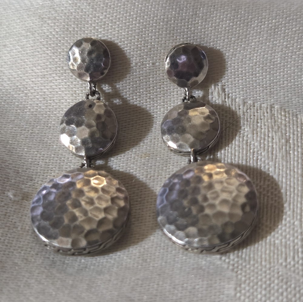 John Hardy Palu Sterling Silver Triple Drop Linear Earrings - Picture 2 of 11